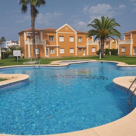 דירות Oliva Nova Flat In Front Of Met מראה חיצוני תמונה
